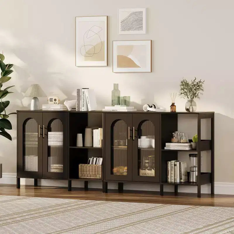 Madia da buffet, mobile contenitore in legno con ante in vetro, due maniglie in metallo, mobile contenitore con ripiani regolabili, madia moderna