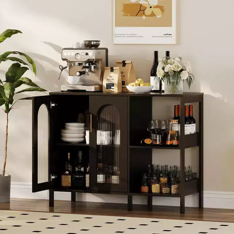 Madia da buffet, mobile contenitore in legno con ante in vetro, due maniglie in metallo, mobile contenitore con ripiani regolabili, madia moderna