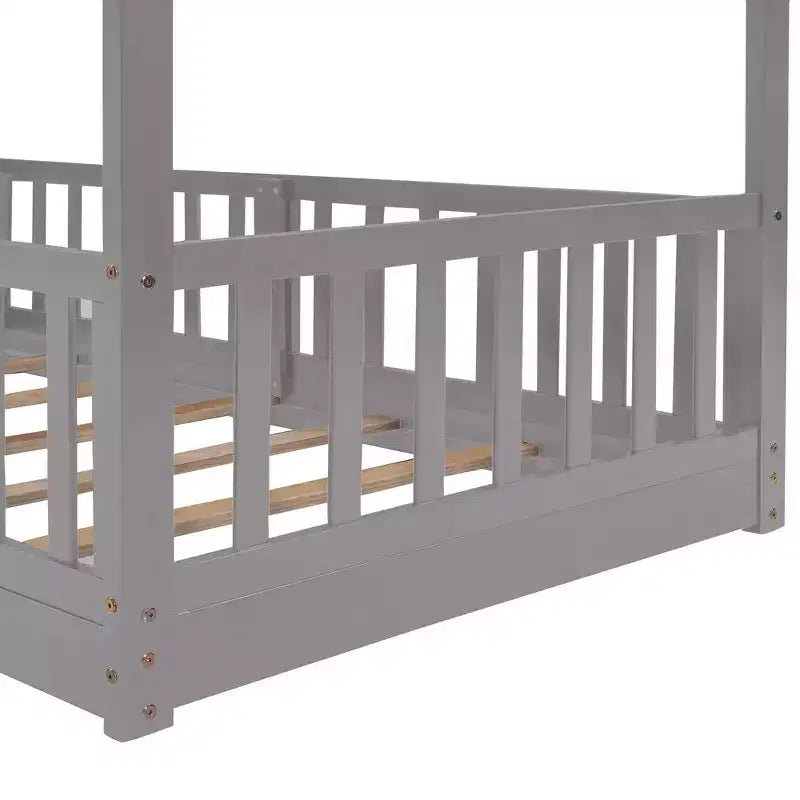 Letto a castello singolo su singolo con scivolo e scaletta, bianco