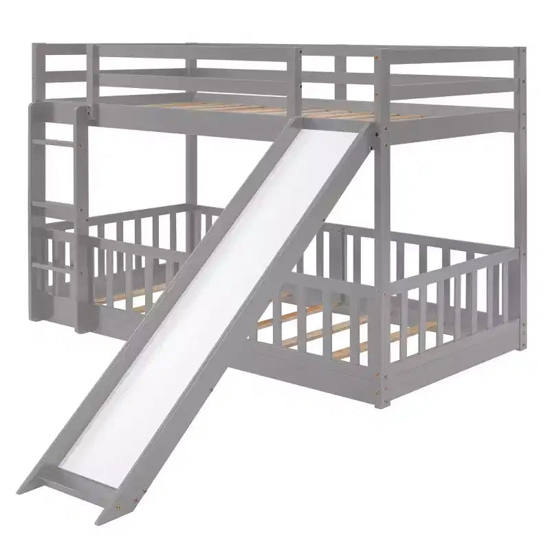 Letto a castello singolo su singolo con scivolo e scaletta, bianco