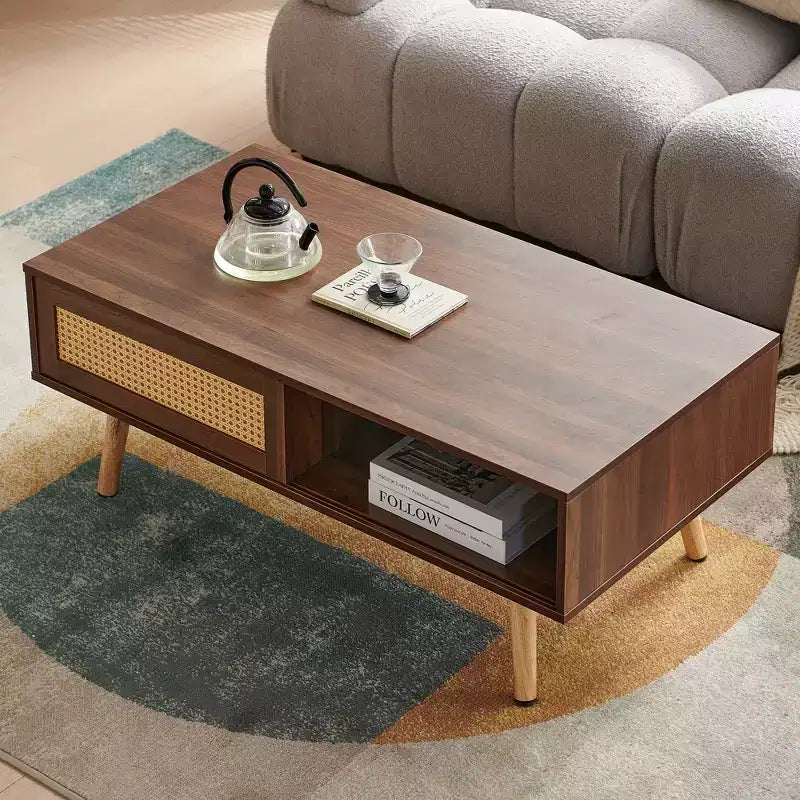 Tavolino da caffè in rattan con vano contenitore a sportello scorrevole | Gambe in legno massello, Noce, 104 cm